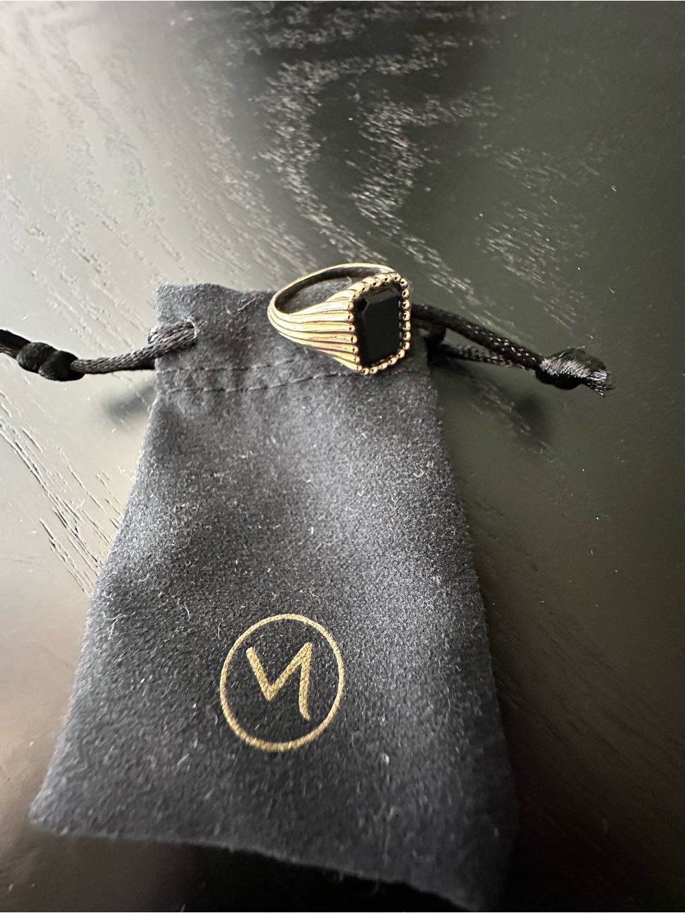 Mejuri and Jenna Lyons Onyx Signet Ring, size 7
